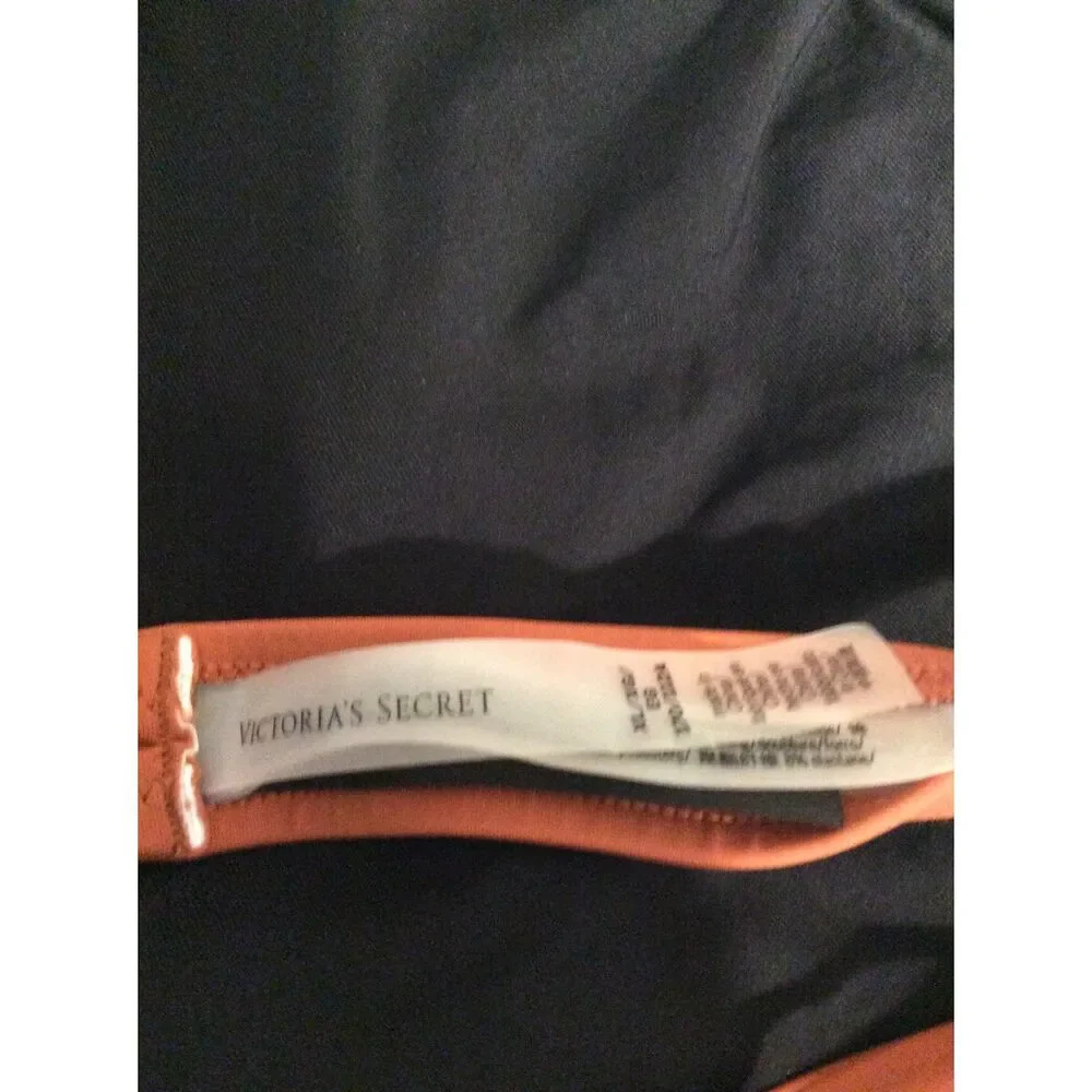 Victoria's Secret Double Back strap Metal V front XL VNC Light padding